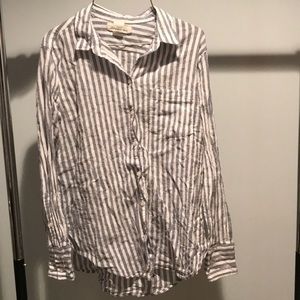 H&M White and blue linen button up